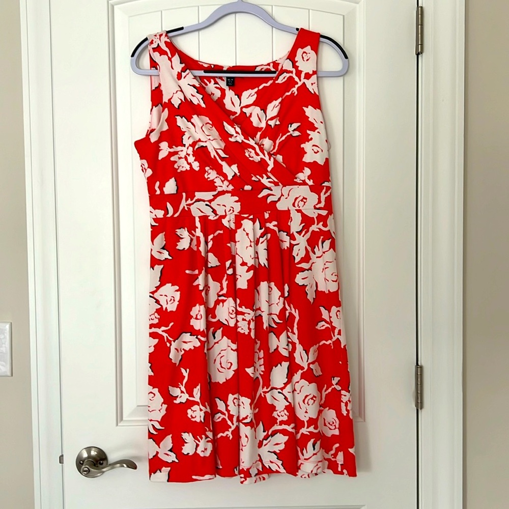 Lands’ End M/P orange floral, rose, stretch, comfort, travel, a line, cotton